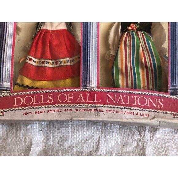 Vintage Europe's 6 Dolls of All Nations Collection Editions 2 1988 - Picture 10 of 10